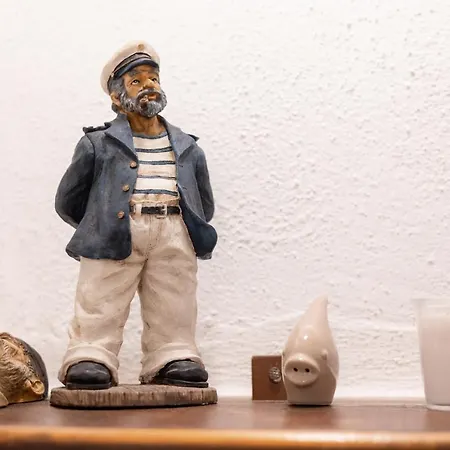 La Tana Dei Pirati Napels