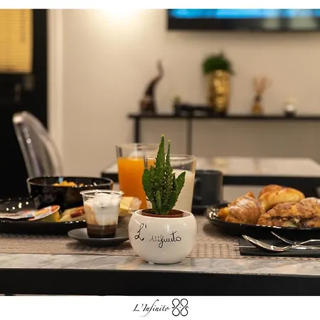 L'infinito 88 Bed & Breakfast Naples