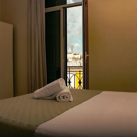 Garden Hotel 3*