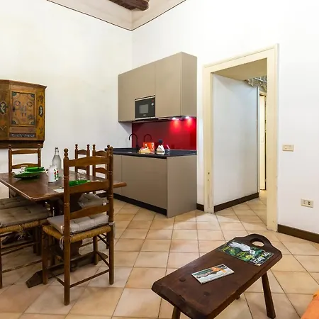 Soriano 34 - Cozy And Central By Napoliapartments Naples