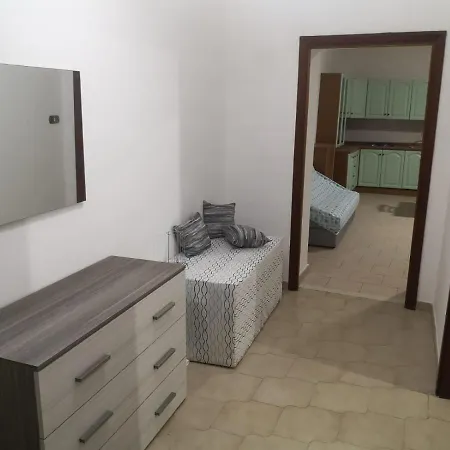 La Casa Di Ade Apartment *