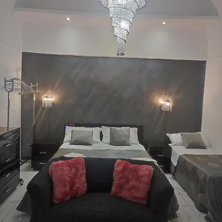 La Casa Di Titina * Naples