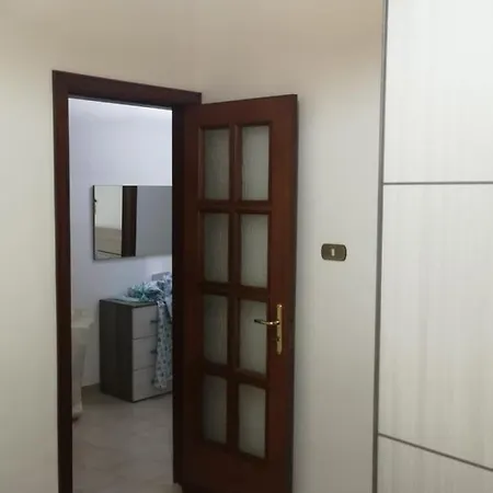 La Casa Di Ade