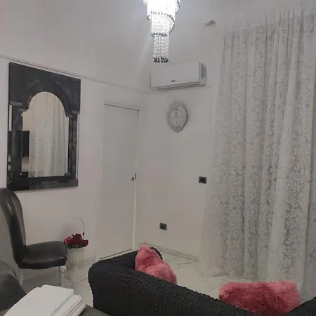 La Casa Di Titina Apartment