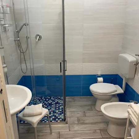 Bed & Breakfast Napolitudine Naples