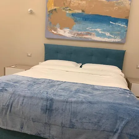 Mysuite Napoli Pensión *