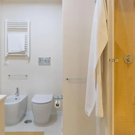 Corso Novara 5 Design
