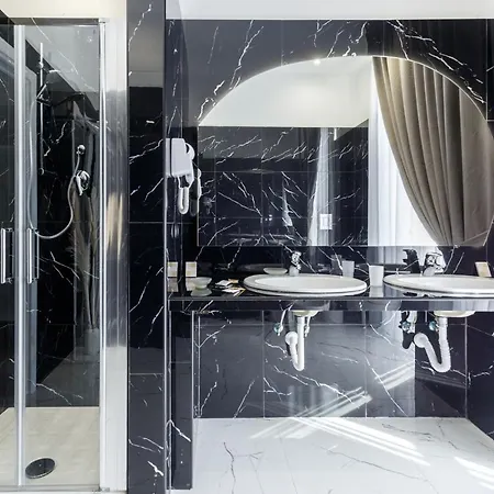 Отель Sant'angelo 4*