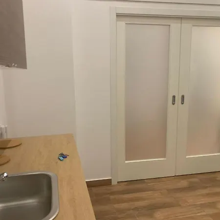 I Gironi Di Dante * Nápoles