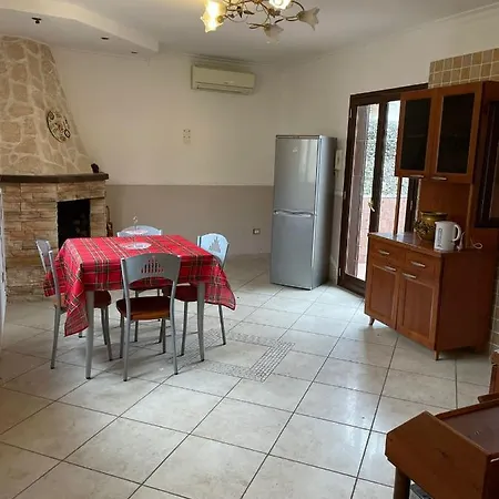 Apartment La Casa Di Mamma Naples