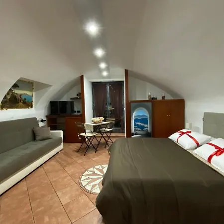 Apartment In Love: Balconcino Spaccanapoli Naples