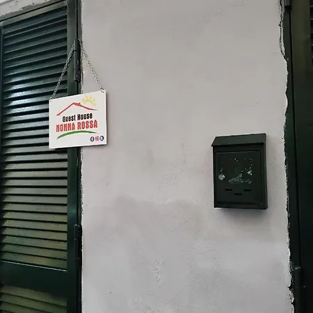 “nonna Rossa” Apartment Naples