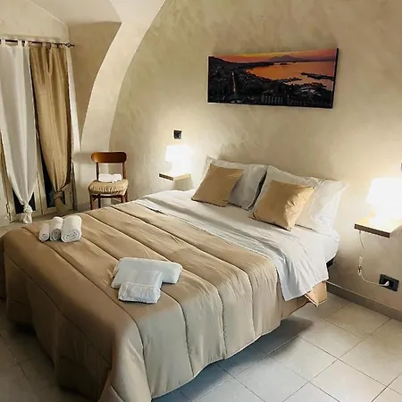 Crystal Naples