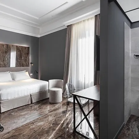 Poerio 25 Boutique Hotel *