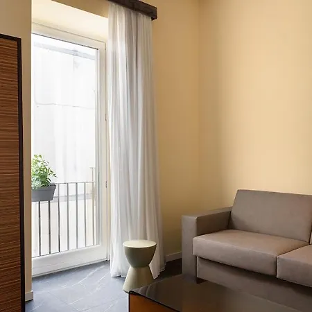 Hotel Poerio 25 Boutique Neapel