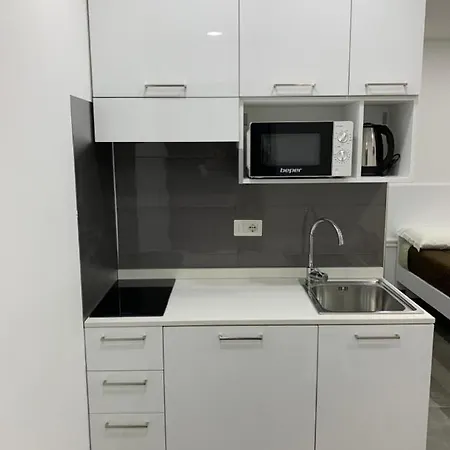 Mondo Suites Apartments דירה נאפולי