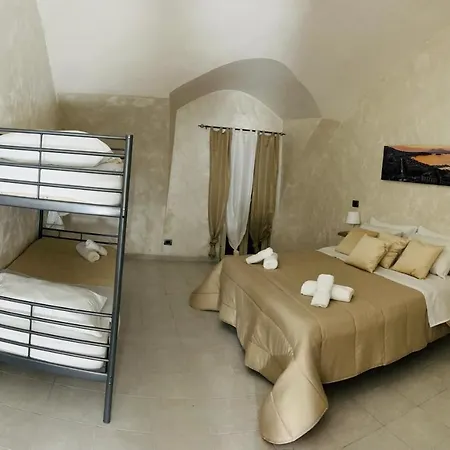 Crystal Apartment