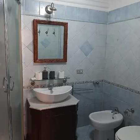 Les Jeux Sont Faits Apartment *