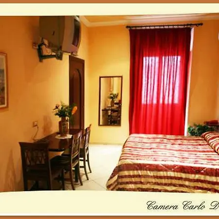 Bed & Breakfast La Storia Di Naples