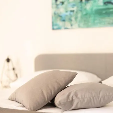 Apartment Nella's Carlo Iii Naples