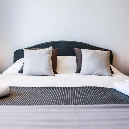Materdays 24 Bed & Breakfast Naples