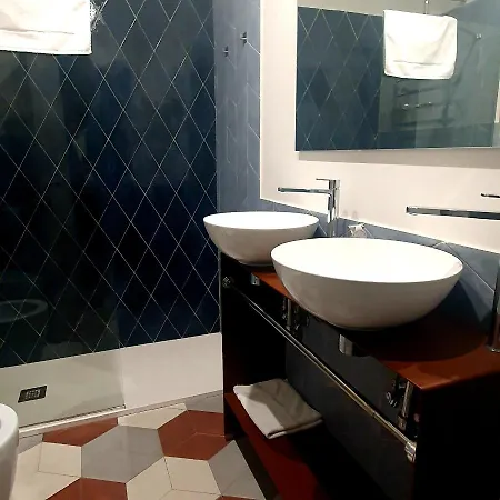 Foriart Relais * Νάπολη
