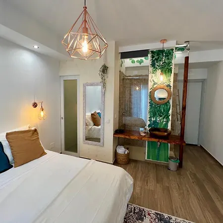Bed & Breakfast Urban Jungle *