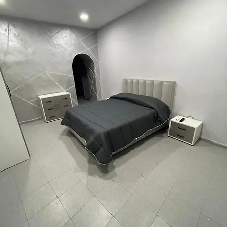 Sant'arcangelo House Apartment