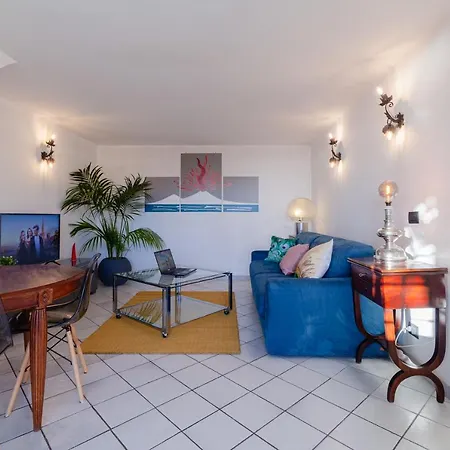 Casa Rosa - Sea View & Terrace Apartment Neapel