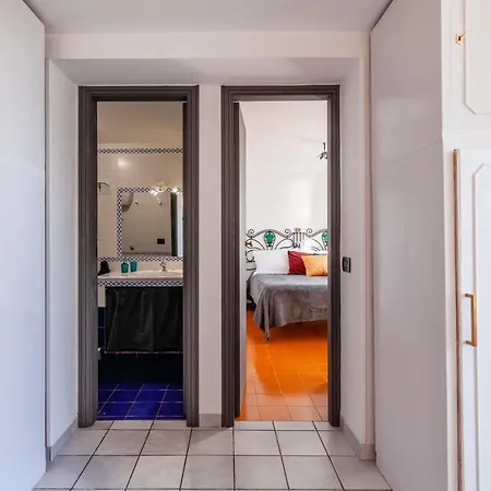 Casa Rosa - Sea View & Terrace Apartment Neapel