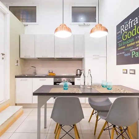 Baubo Sulla Via Dei Presepi By Napoliapartments Apartment *