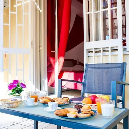 Terrazza Garibaldi Bed & Breakfast *