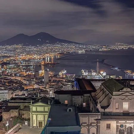 Essenza Di Nápoles