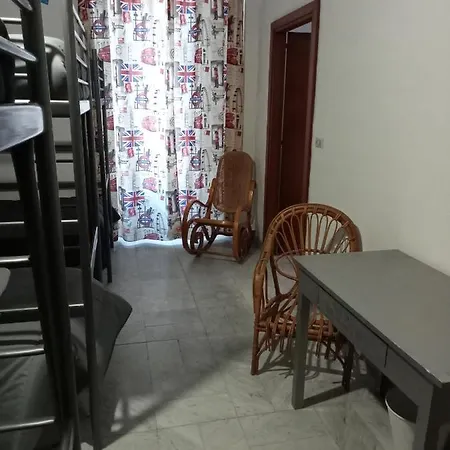 Ostello Dama Hostelbb *