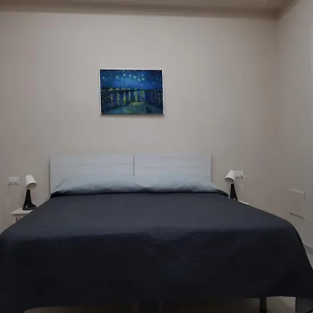 Bed & Breakfast La Sapienza Naples