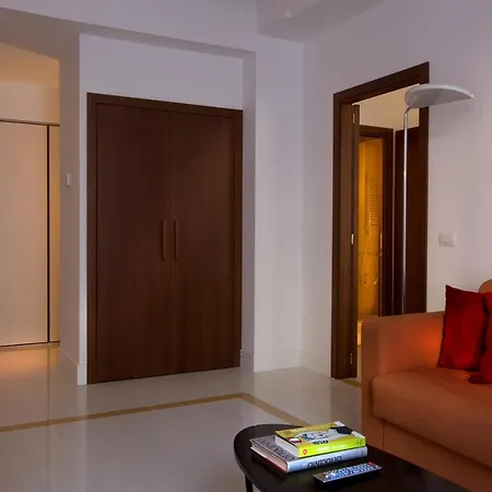 Corso Novara 5 Design
