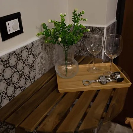 Centro-duomo Casina Con Vasca Idromassaggio Holiday home Naples