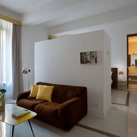 Corso Novara 5 Design * Νάπολη
