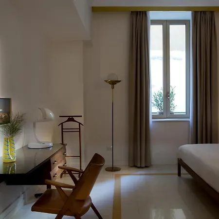 Corso Novara 5 Design * Νάπολη