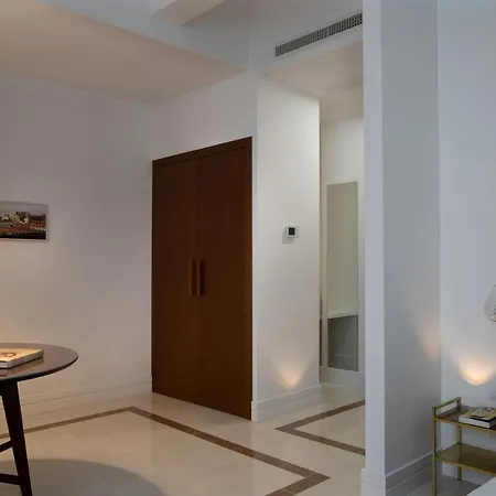 Corso Novara 5 Design * Νάπολη