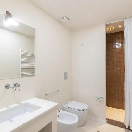 Corso Novara 5 Design *