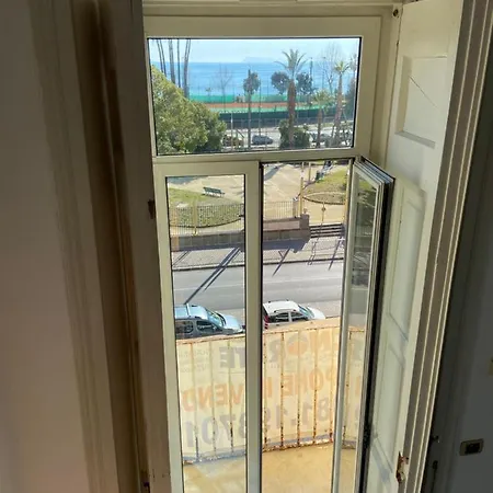 Riviera Bed & Breakfast