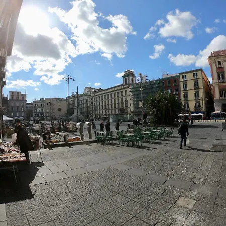 Apartment Di Sarno's Port'alba Naples