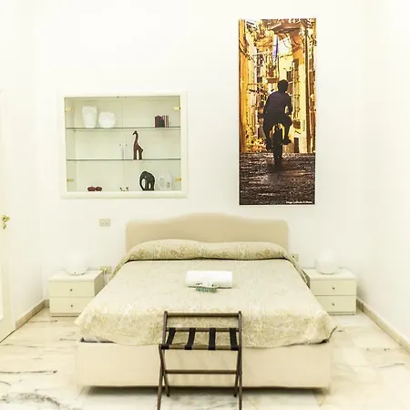 Palazzo Ruffo Di Bagnara 住宿加早餐酒店 2*