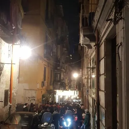 Giardinetto A Toledo Lägenhet Neapel