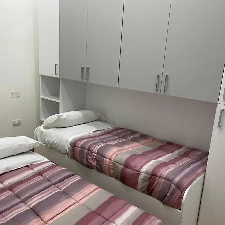 Appartamento Casa Emilia 2 *