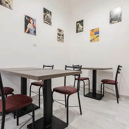 Via Aniello Falcone 72b Apartment Naples