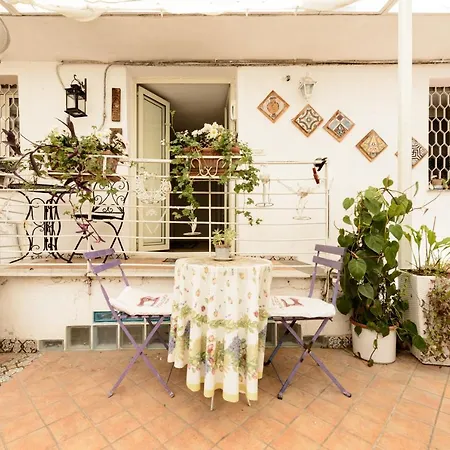 Giardino Segreto Bed & Breakfast Naples