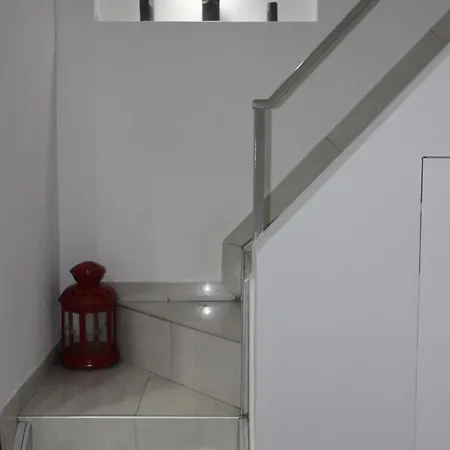 La Casa Di Ale A Chiaja *