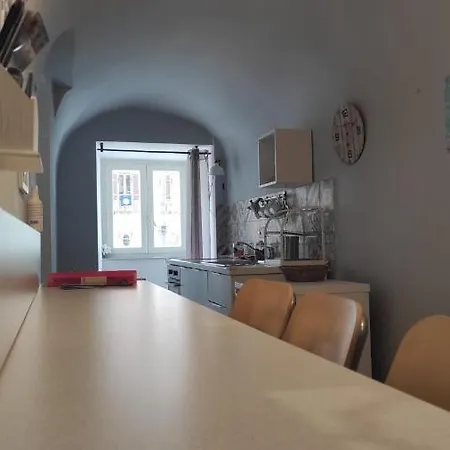 Apartmán Piazza Dante 22 *